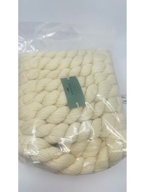 Knomad Marshmallow DK Mini Skein Set – 25 Mini Skeins